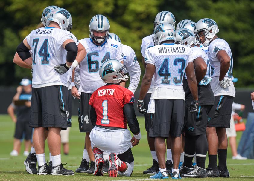 panthers-camp-12-3155.thumb.jpg.39b8b643