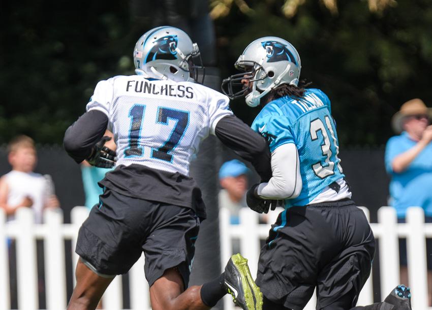 panthers-camp-12-3168.thumb.jpg.ca1689c1