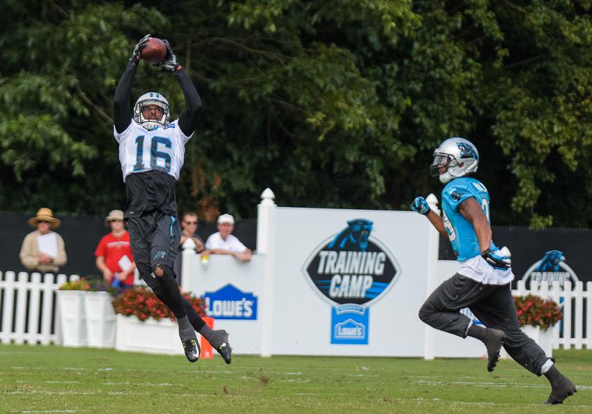 panthers-camp-12-3313.thumb.jpg.524fb21c