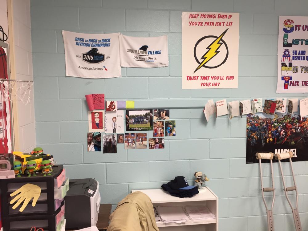 chdesk.jpeg