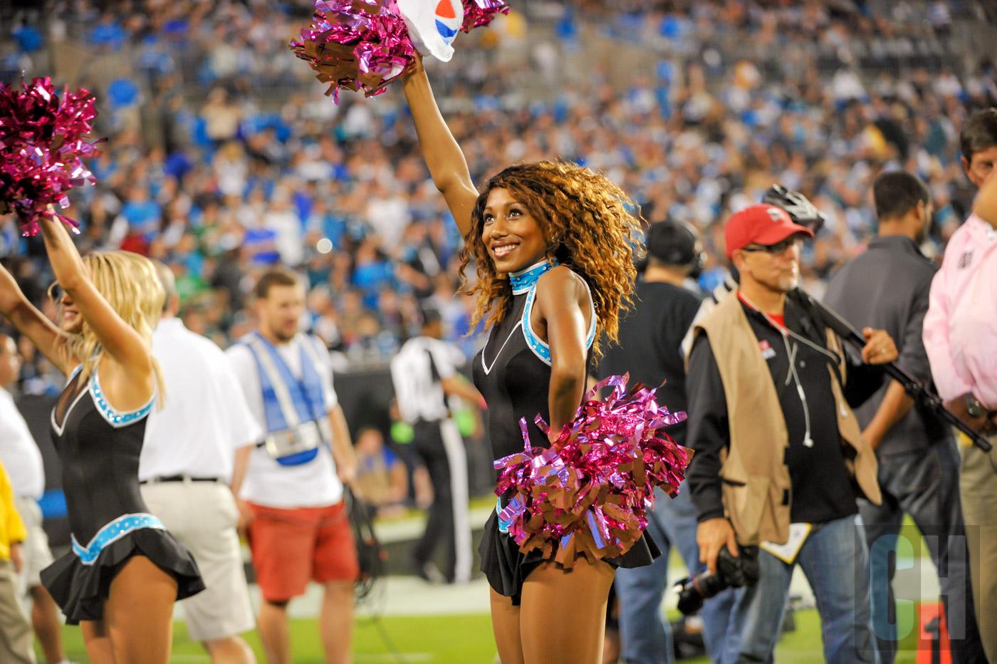 pantherstopcats17.jpg Carolina Panthers Cheerleaders Carolina Huddle