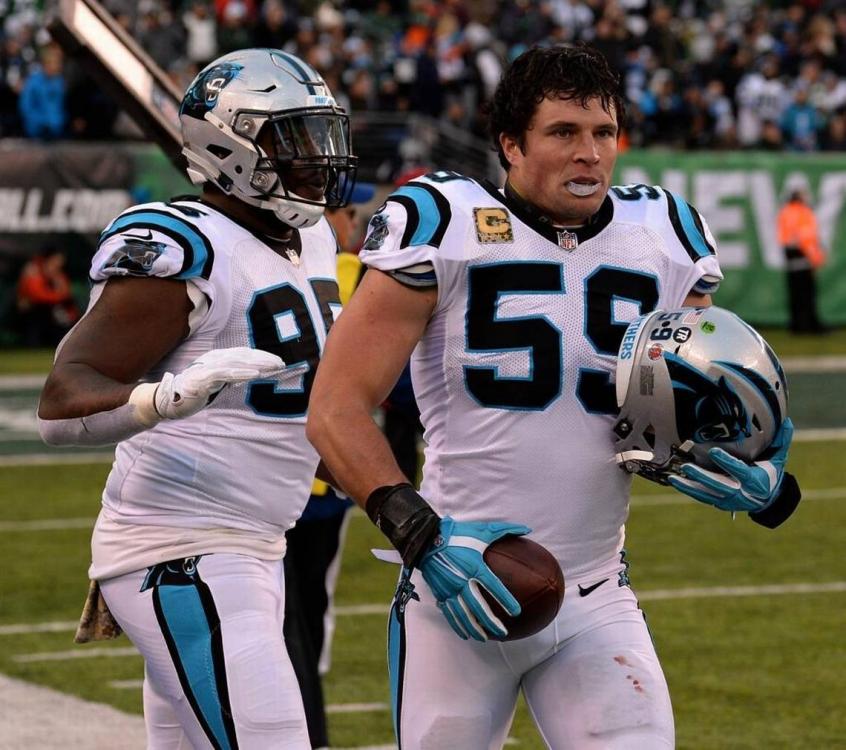 luke-sideline-ball.thumb.jpeg.7e7be7d41e8853fdac2bd419dcfebed9.jpeg