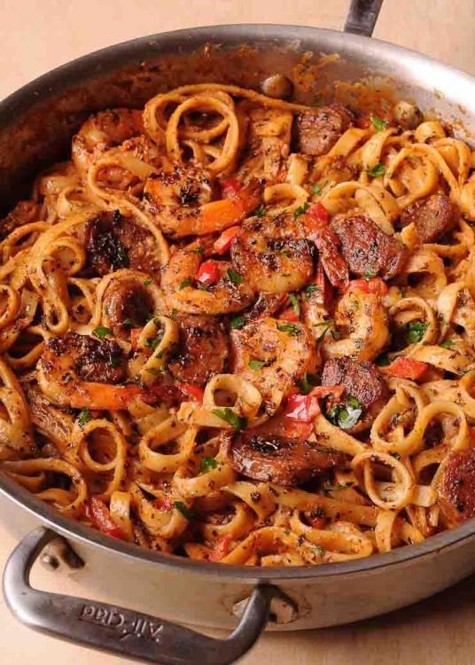 Cajun-Shrimp-and-Sausage-Pasta-7.jpg