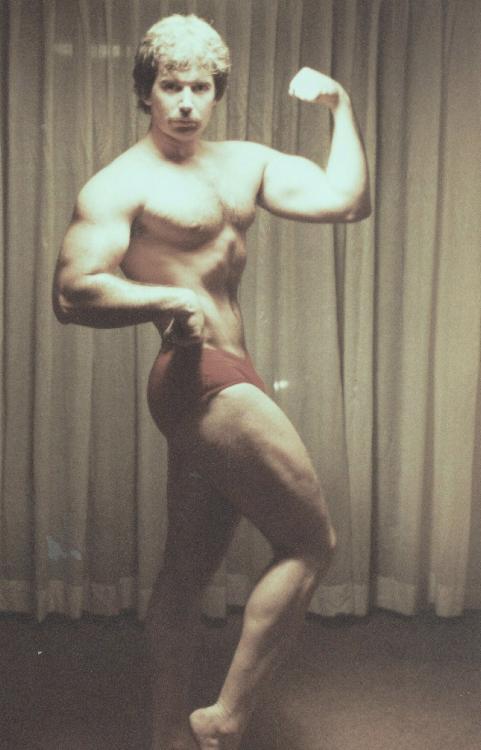 M - 1980 BodyBuilding Single Bicep.jpg