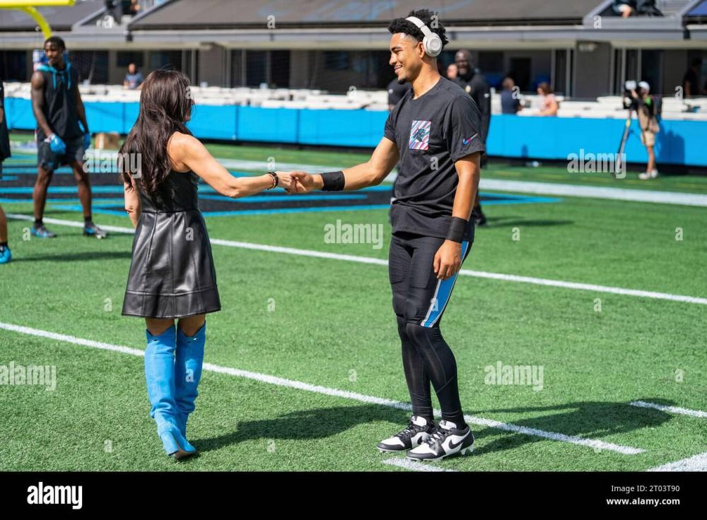 nicole-tepper-talks-with-carolina-panthers-quarterback-bryce-young-9-before-an-nfl-football-game-aga--2023-in-charlotte-nc-ap-photojacob-kupferman-2T03T90.thumb.jpg.2947f6eee952b929ae289f2a8f0637ff.jpg